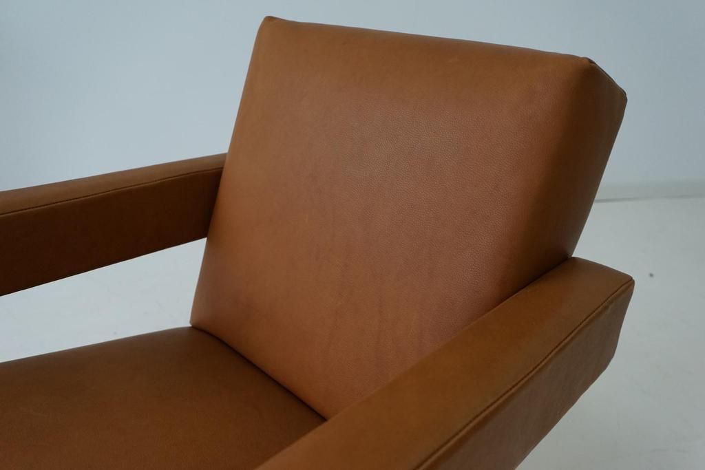  photo 2x Cassina Sessel chair Lounge Leder Utrecht von Cassina Rietveld 11_zpskkjbvwvz.jpg