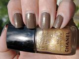 Chanel,Nails