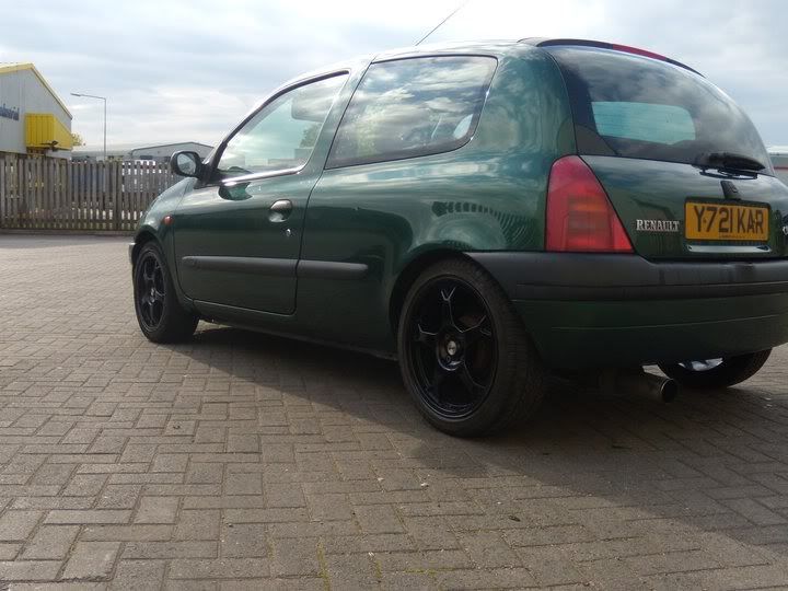 Clio Back